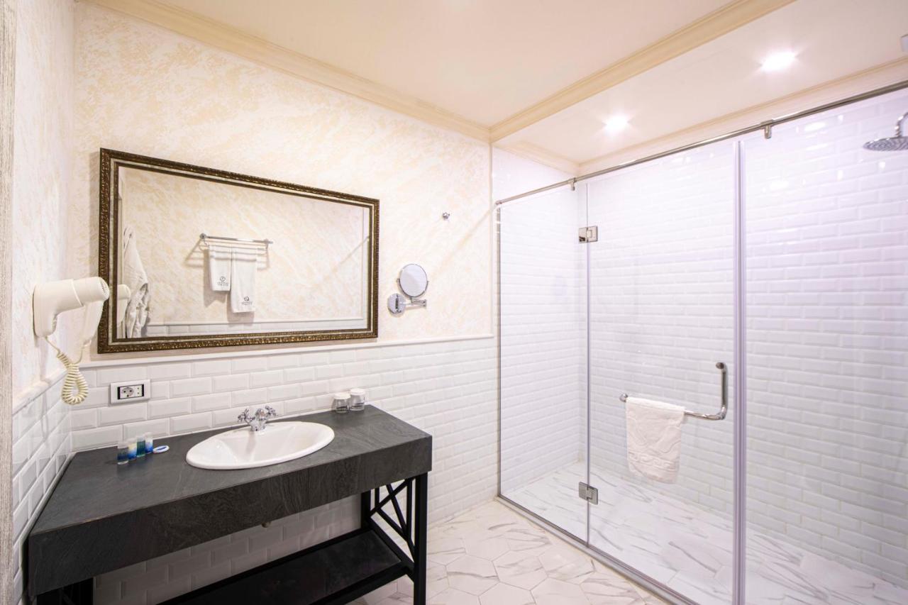 Sapphire Bayil Hotel Baky Esterno foto