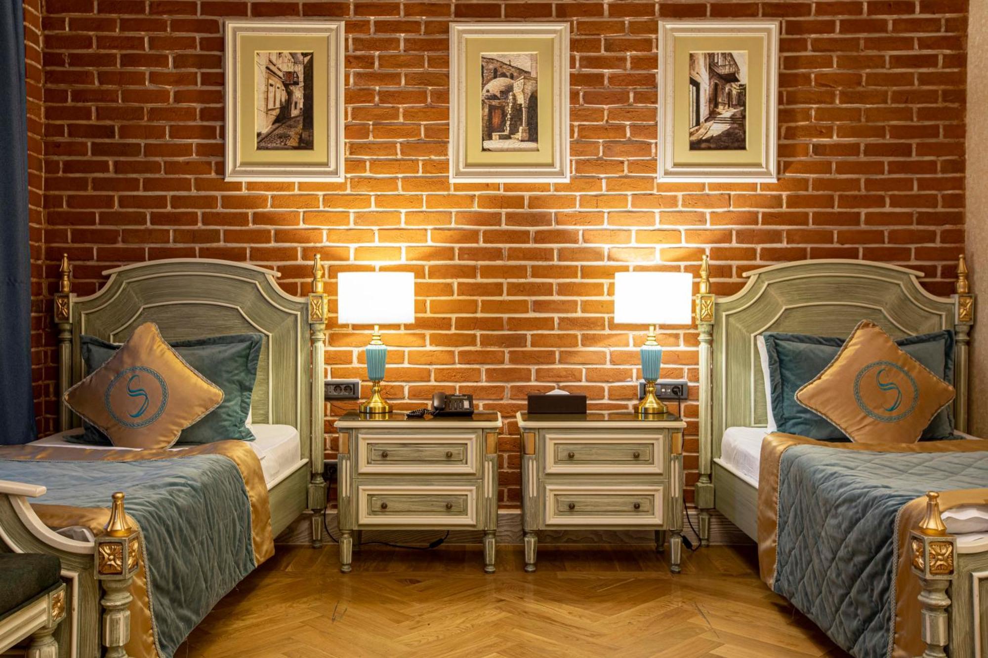 Sapphire Bayil Hotel Baky Esterno foto